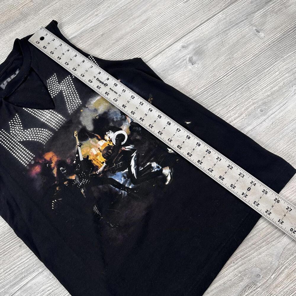 Kiss Shirt Womens Small Black Cutoff V neck Shredded Upcycled Cut Up - Picture 5 of 6